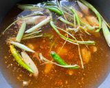 Gambar langkah 2 resipi Tomyam Campur.