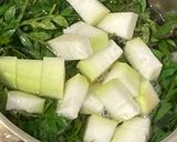Foto langkah ke 4 dari resep Bening Daun Kenikir.