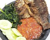Foto langkah ke 2 dari resep Tips menggoreng ikan Anti Meledak.