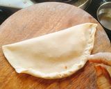 A picture of step 3 of Gur ki Roti (jaggery stuffed paratha) 😋 sweet paratha 😋.