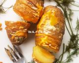 A picture of step 2 of Cheesy Baked potato.