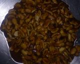 A picture of step 4 of Peanut chikki.