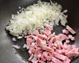 Foto del paso 1 de la receta: Risotto al vino tinto
