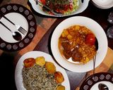 عکس مرحله 2 از دستور گوشت و لوبیا