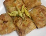 Foto langkah ke 4 dari resep Martabak Telur Mini Simple.