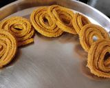 A picture of step 5 of Bhajnichi Chakali.