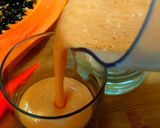 A picture of step 4 of Papaya Carrot Smoothie.