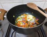 Foto del passaggio 2 della ricetta Spezzatino di vitello con patate