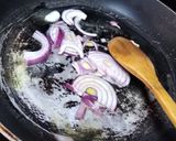 صورة لخطوة 3 من وصفة رز عزايم بالدجاج