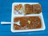 સ્ટ્રીટ સ્ટાઈલ પાવભાજી (Street Style Pavbhaji Recipe In Gujarati)