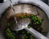 A picture of step 6 of Methi matar pulao.