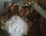 A picture of step 3 of Moghlai chicken gravy.