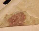 Foto del paso 5 de la receta: Dulce de plátano con masa filo🍌🥜🍫