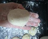 Foto do passo 4 de Pãozinho fácil recheado de calabresa e queijo