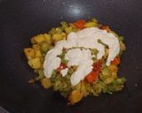 A picture of step 6 of Jhinge Aloo Posto.