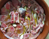 Foto del paso 5 de la receta: 🇪🇸 Cordero lechal al horno 🇪🇸