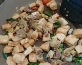 Foto langkah ke 2 dari resep Oseng-oseng tahu ampela.