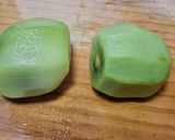 Foto del paso 2 de la receta: Ensalada de pepino con kiwi