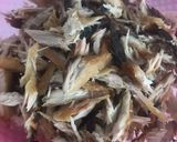 Foto langkah ke 1 dari resep Tongkol pindang suwir sambal matah.