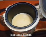 Foto langkah ke 1 dari resep Chocolate Truffle 2 Bahan Masak di Rice Cooker.