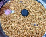 मूंग दाल लड्डू (Moong Dal Laddu recipe in Hindi) रेसिपी चरण 2 फोटो