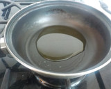Foto del paso 4 de la receta: Macarrones pluma con salmón fresco y albahaca