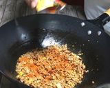A picture of step 6 of Original 'Misen' Taiwanese Ramen.
