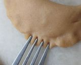 A picture of step 11 of Coconut Stuffed Wheat Flour Gujiya.