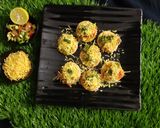 A picture of step 4 of Mango sev puri.