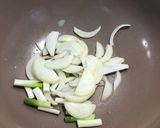 蔥爆五花肉的食譜步驟3照片