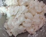 A picture of step 2 of Ricotta mushroom bruscetta.