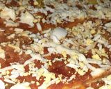صورة لخطوة 6 من وصفة بيتزا 🍕😊
