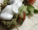 صورة لخطوة 4 من وصفة سندويش فلافل 🌮