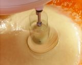 Foto del passaggio 2 della ricetta Ciambellone all'acqua