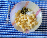 Foto del paso 2 de la receta: Ensalada blanca con pepinillos