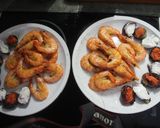 Foto del paso 8 de la receta Gambas al grill doble con higos rellenos