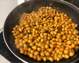 Foto del paso 4 de la receta: Garbanzos fritos