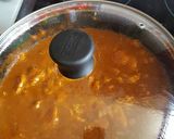 A picture of step 5 of Cheap chicken curry.