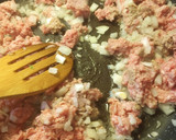 A picture of step 1 of Hamburger and Potato Hash.