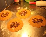 Foto del paso 28 de la receta: Empanadas dobles (para nada simples)