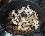 Foto del paso 7 de la receta: Crema de champiñones exquisita
