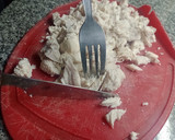 Foto del paso 1 de la receta: Empanadas de pollo al verdeo