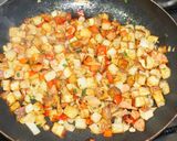 Foto del paso 2 de la receta: Tortilla de papas con chorizo