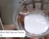 Foto langkah ke 3 dari resep Es Kelapa KW Gula Aren.