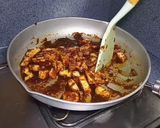 Foto langkah ke 4 dari resep Tahu goreng masak pedas.