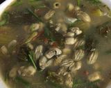 Hình bước làm 2 của món Canh hà nấu dưa chua