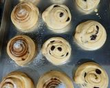 Foto del paso 5 de la receta: Rolls de canela y de chips con pastelera