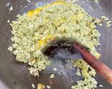 Foto langkah ke 6 dari resep Nasi goreng bayam.
