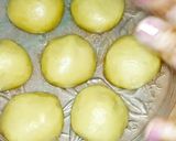 A picture of step 10 of Besan ke Ladoo.