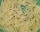 Foto langkah ke 1 dari resep Dadar Kornet Kentang.